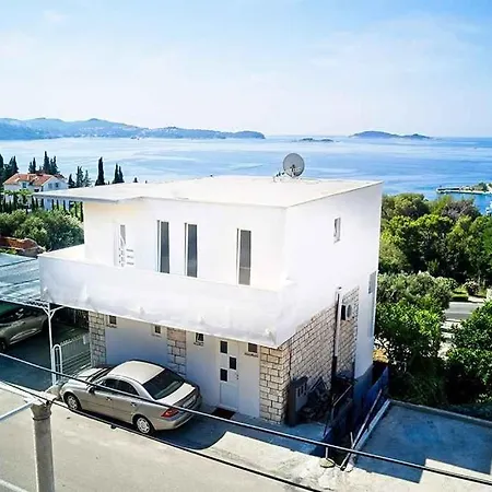 Apartment In 44020 Mlini