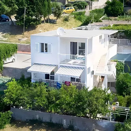 Apartament In 44020 Mlini